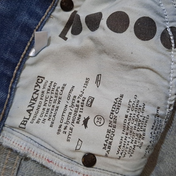 Blank NYC jeans - Picture 9 of 9